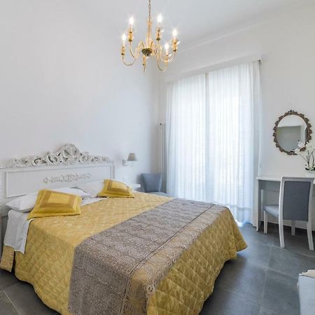 Incentro Hotel Gallipoli Ngoại thất bức ảnh